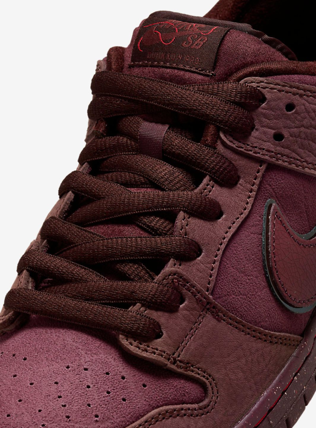 Nike SB Dunk Low City of Love Burgundy Crush - FN0619-600 | ResellZone