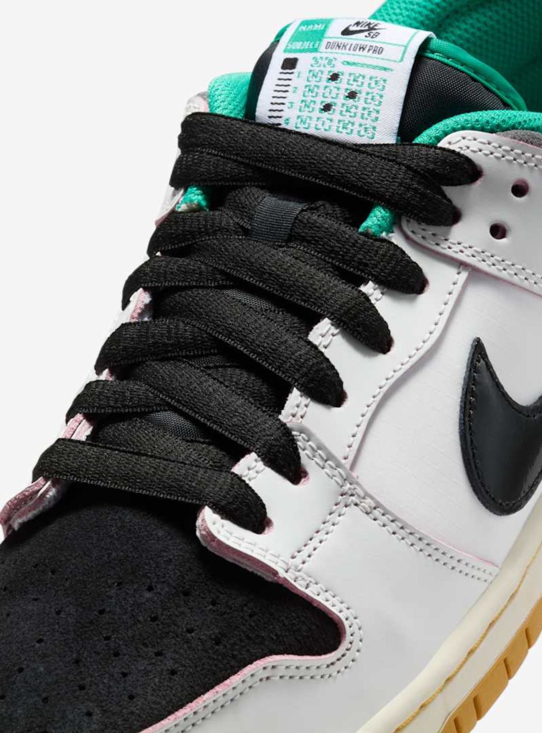 Nike SB Dunk Low CSEF - HJ4132-100 | ResellZone
