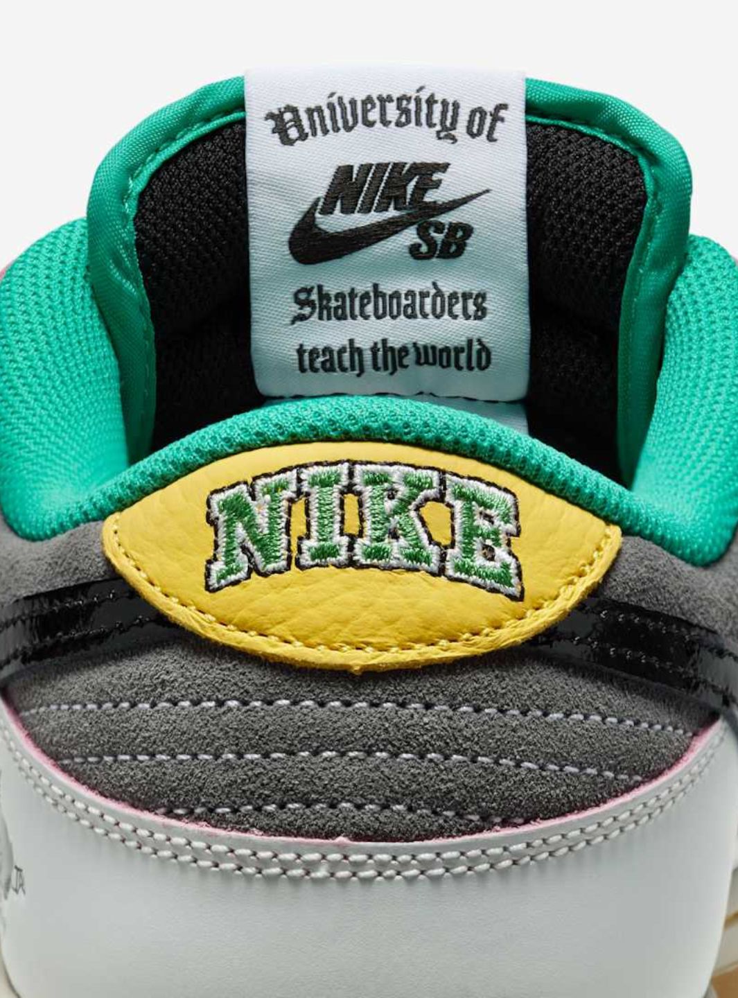 Nike SB Dunk Low CSEF - HJ4132-100 | ResellZone