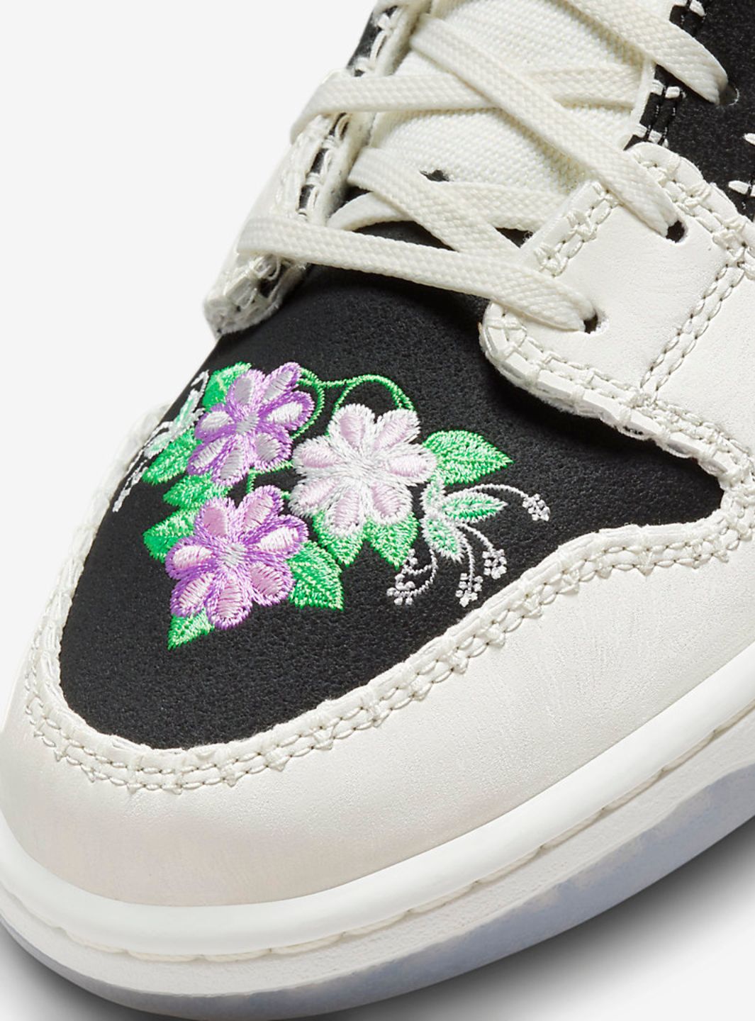 Nike SB Dunk Low Decon N7 Black Sail - FD6951-300 | ResellZone