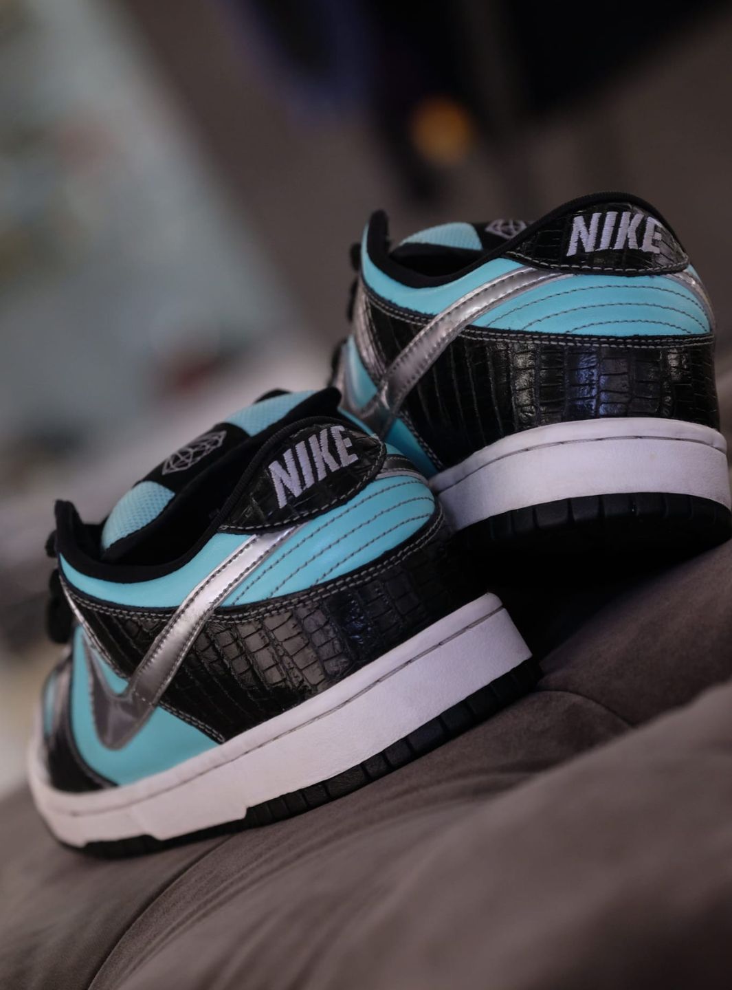 Nike SB Dunk Low Diamond Supply Co. - 304292-402 | ResellZone