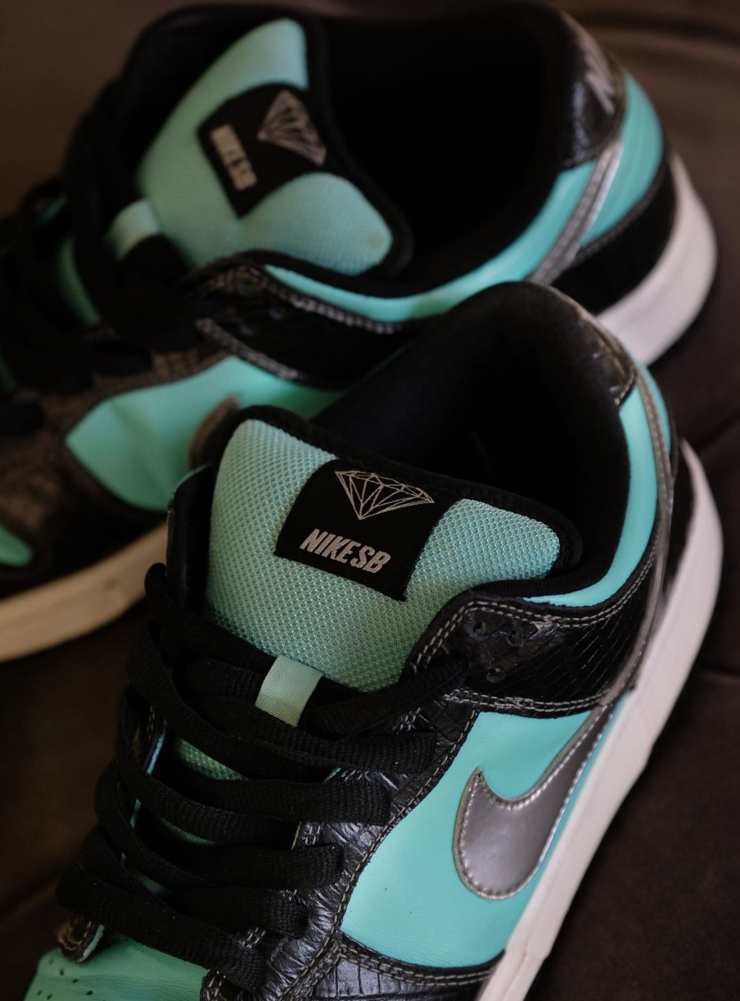 Nike SB Dunk Low Diamond Supply Co. - 304292-402 | ResellZone