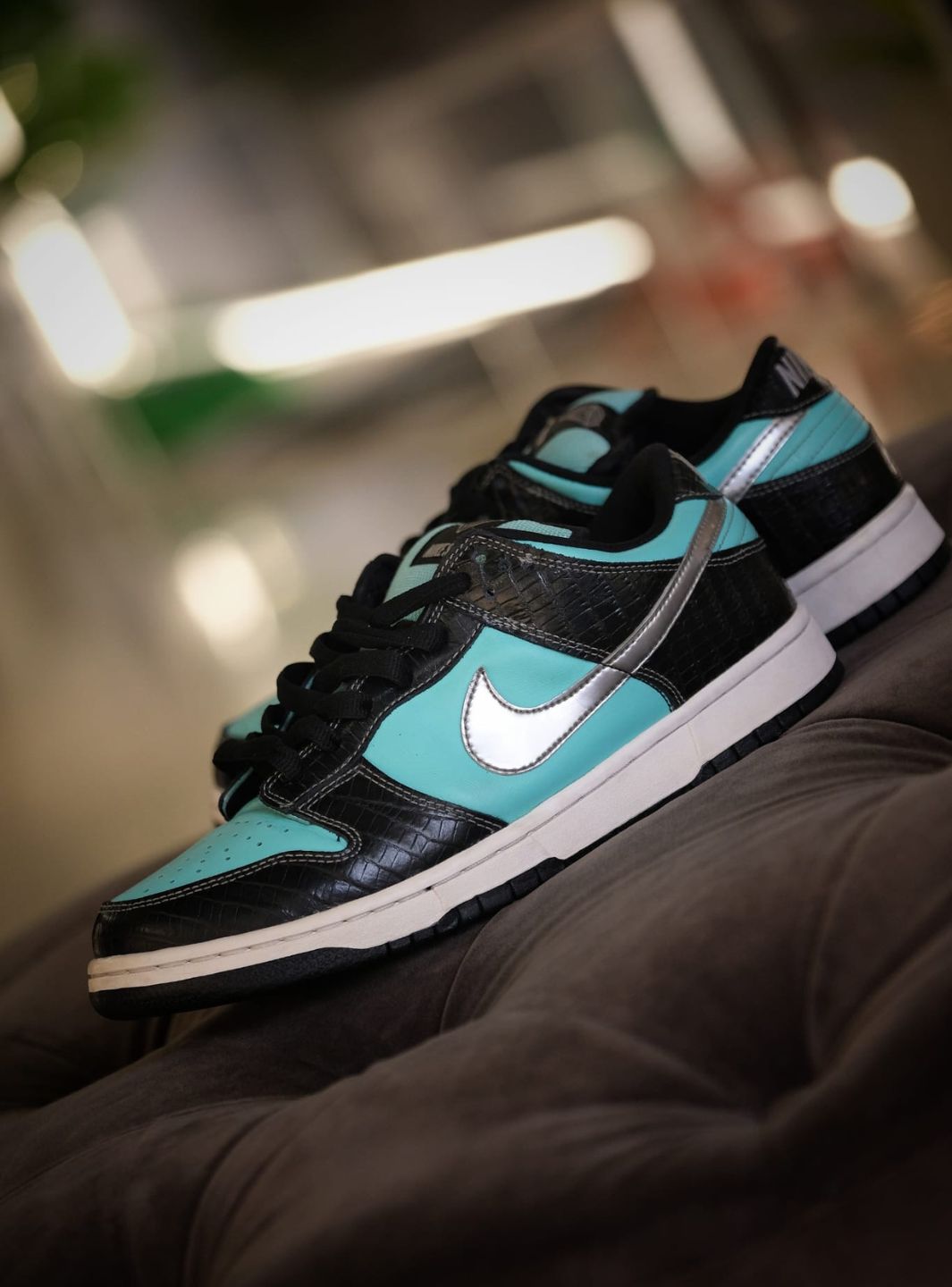 Nike SB Dunk Low Diamond Supply Co. - 304292-402 | ResellZone
