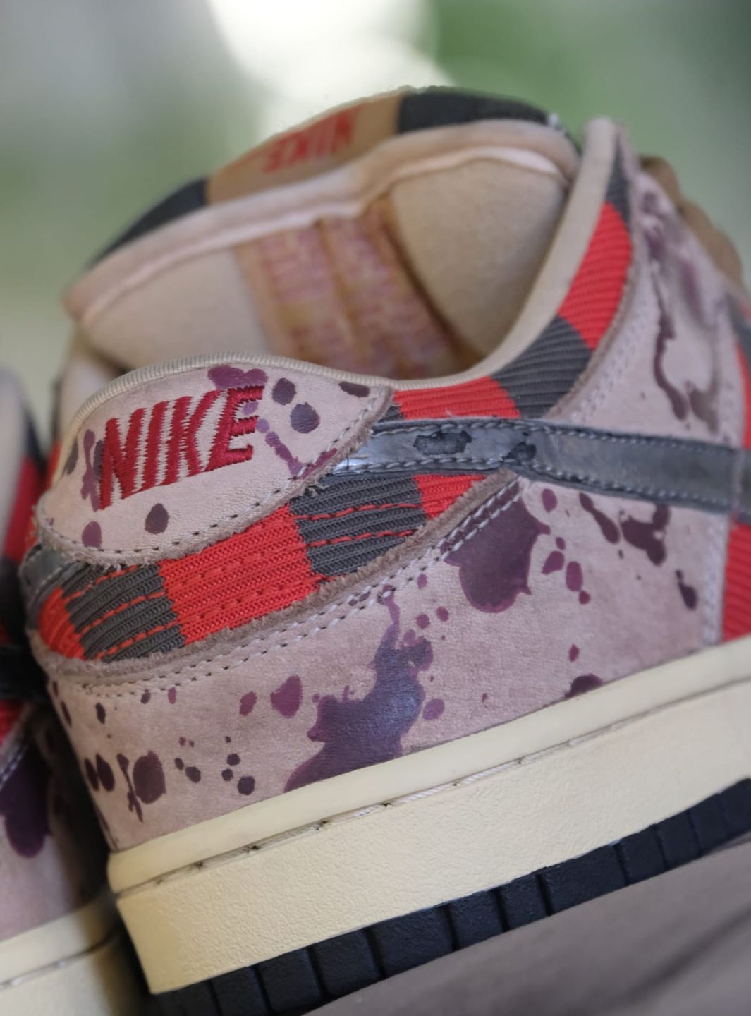 Nike SB Dunk Low Freddy Krueger - 313170-202 | ResellZone