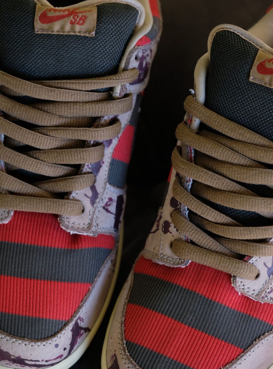 Nike SB Dunk Low Freddy Krueger - 313170-202 | ResellZone