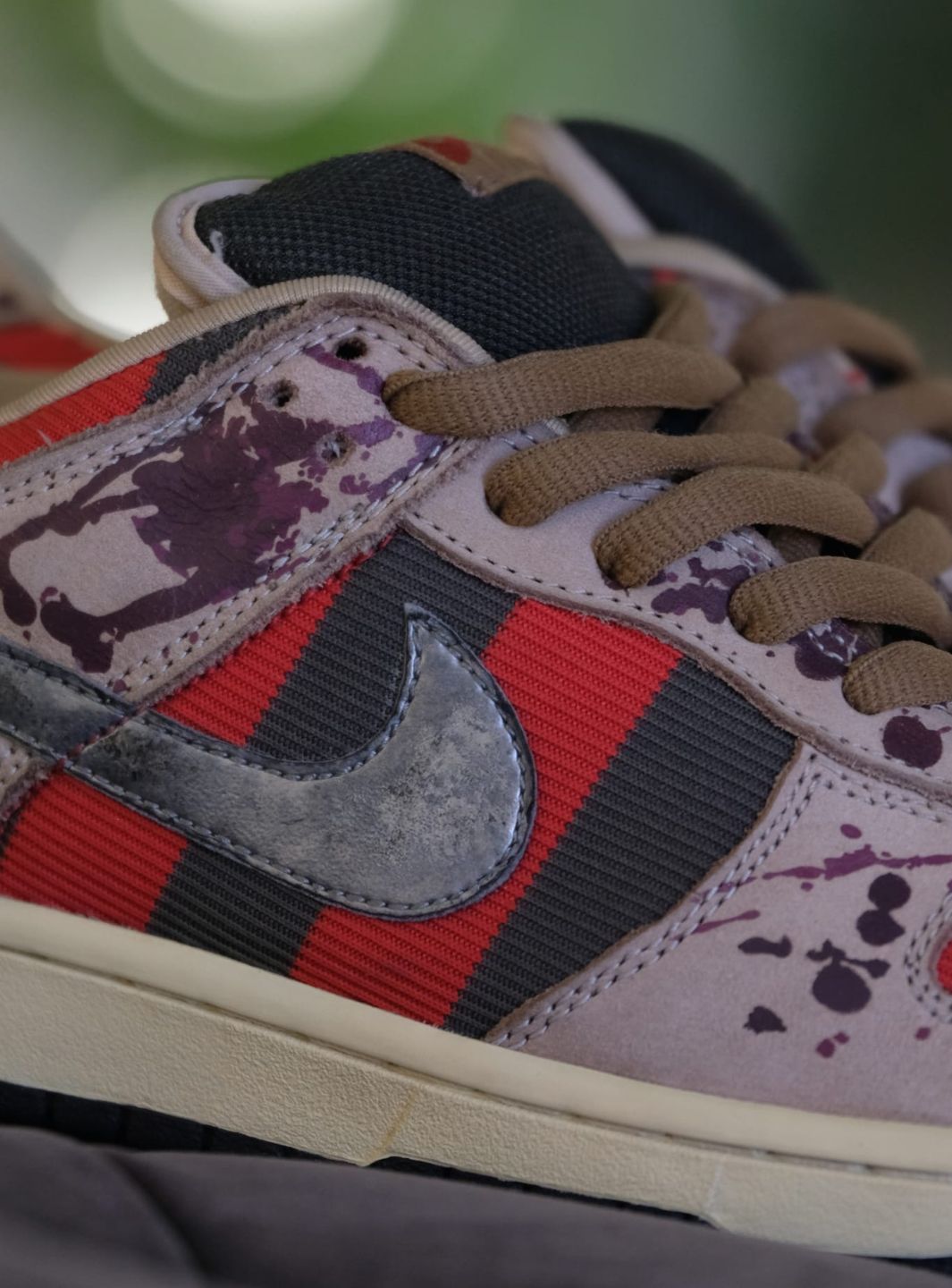 Nike SB Dunk Low Freddy Krueger - 313170-202 | ResellZone