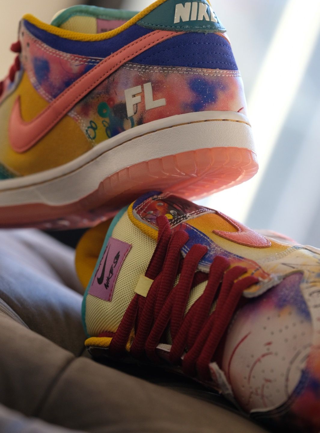 Nike SB Dunk Low Futura Laboratories Sunblush (Friends and Family) - HF6061-700 | ResellZone