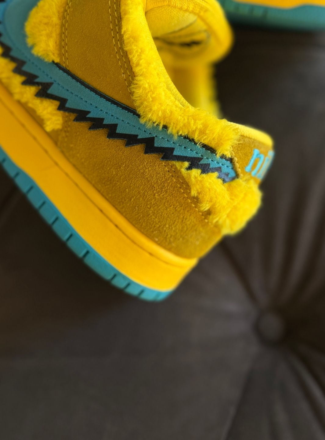 Nike SB Dunk Low Grateful Dead Bears Opti Yellow - Sneakers Usate | ResellZone