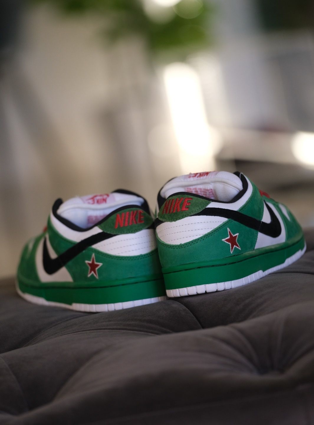 Nike SB Dunk Low Heineken - 304292-302 | ResellZone