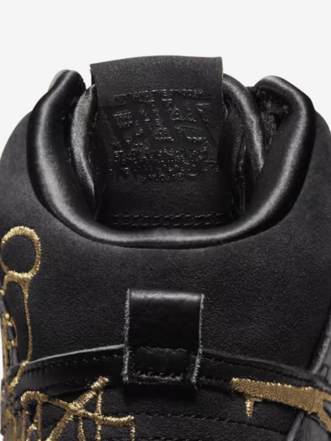 Nike SB Dunk High FAUST Black Gold - DH7755-001 | ResellZone