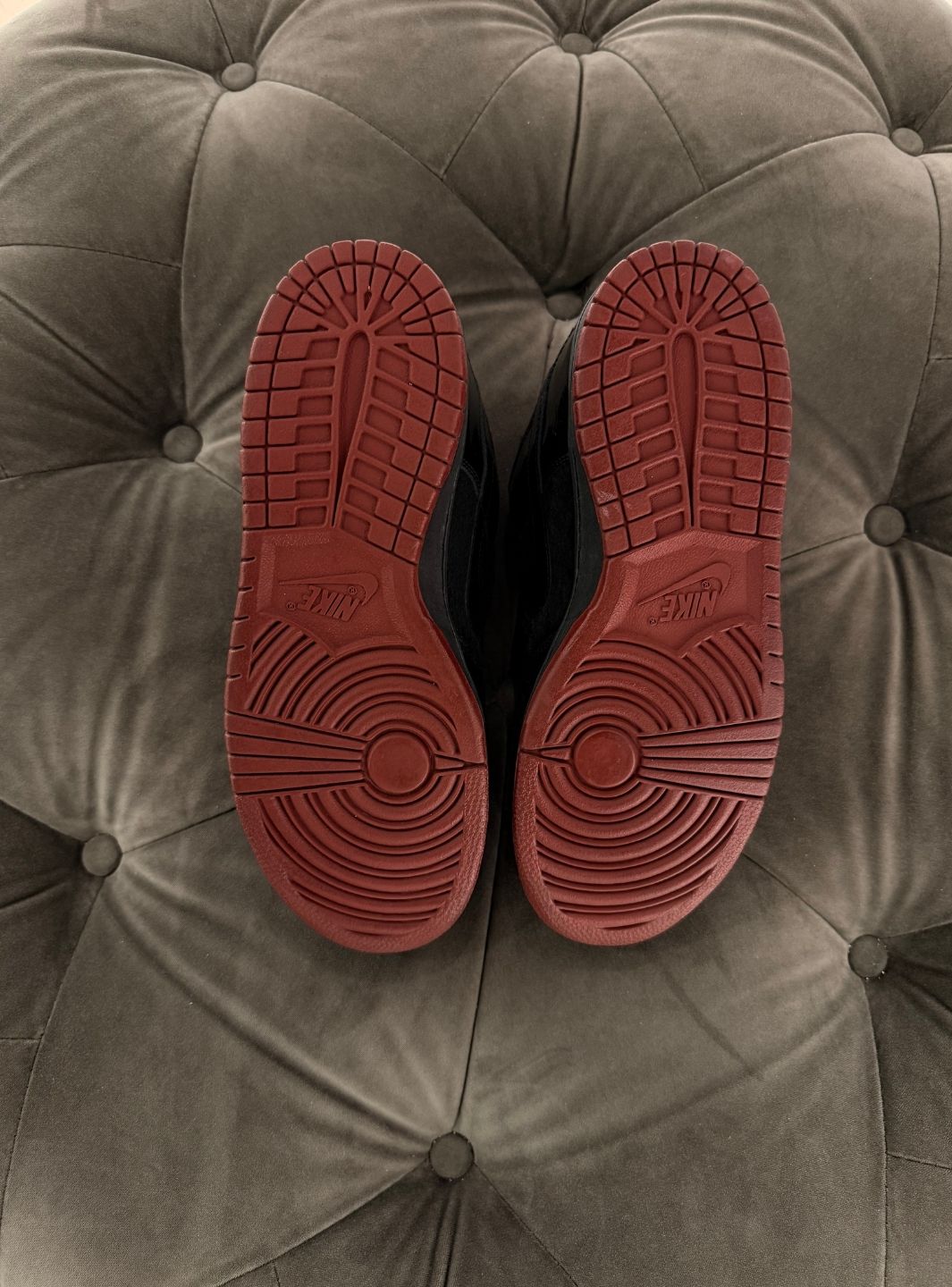 Nike SB Dunk Low Mafia - Sneakers Usate | ResellZone