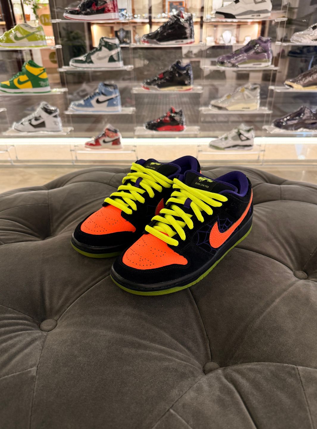 Nike SB Dunk Low Night of Mischief Halloween - Sneakers Usate | ResellZone