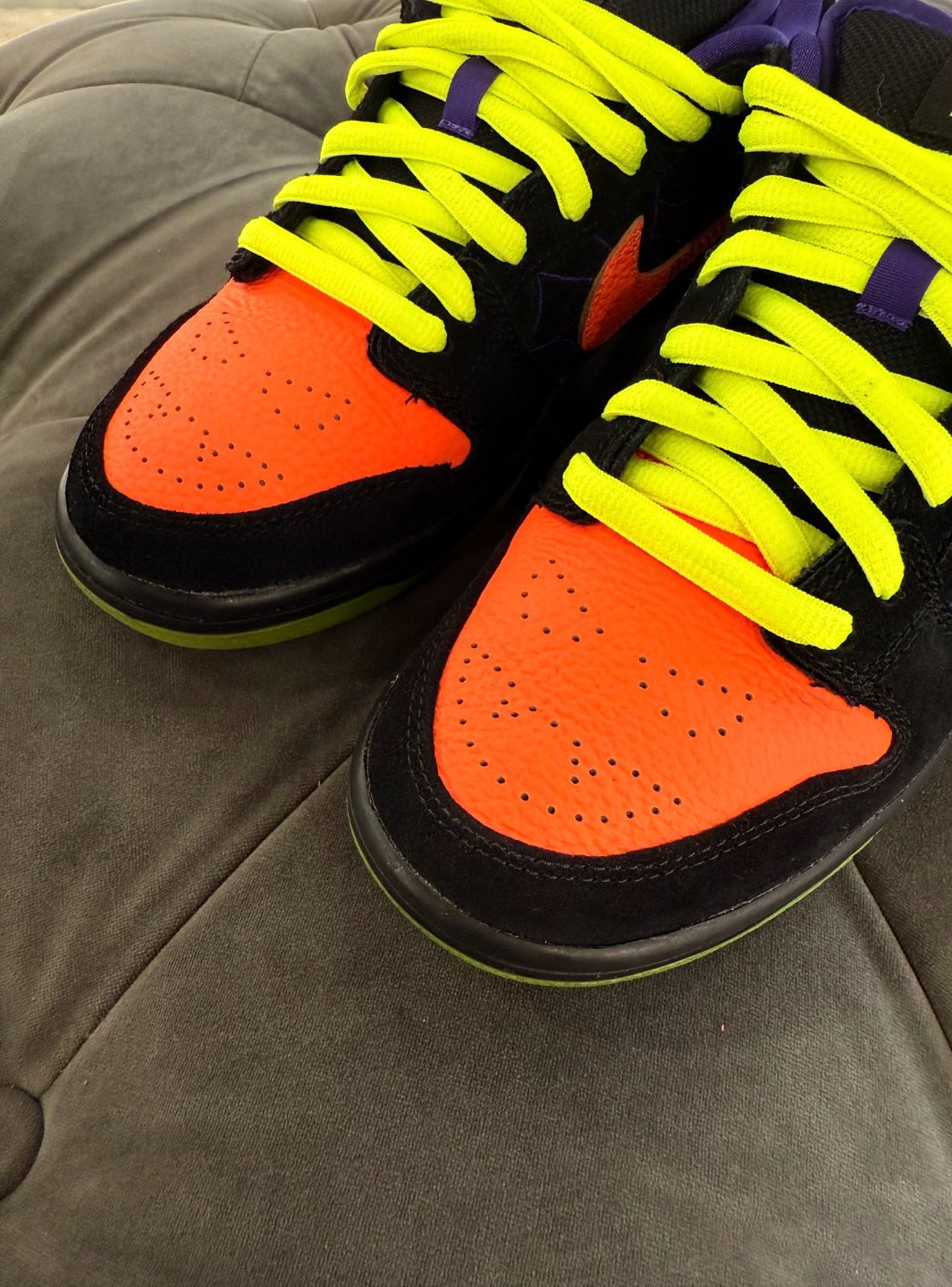 Nike SB Dunk Low Night of Mischief Halloween - Sneakers Usate | ResellZone