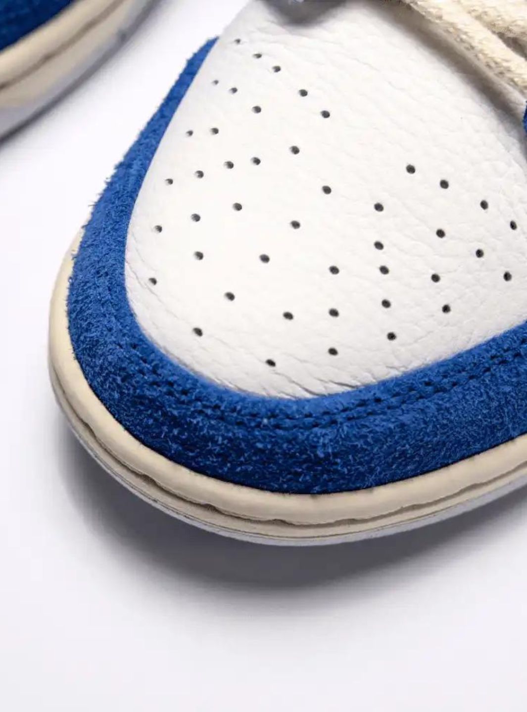 Nike SB Dunk Low Pro Fly Streetwear Gardenia - DQ5130-400 | ResellZone