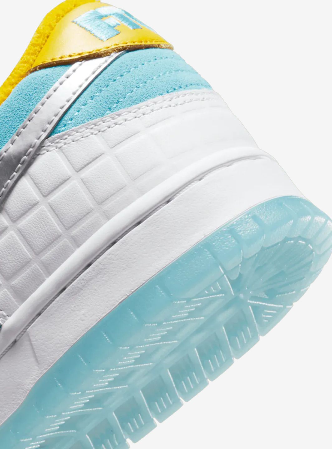 Nike SB Dunk Low Pro FTC Lagoon Pulse (Regular Box) - DH7687-400 | ResellZone