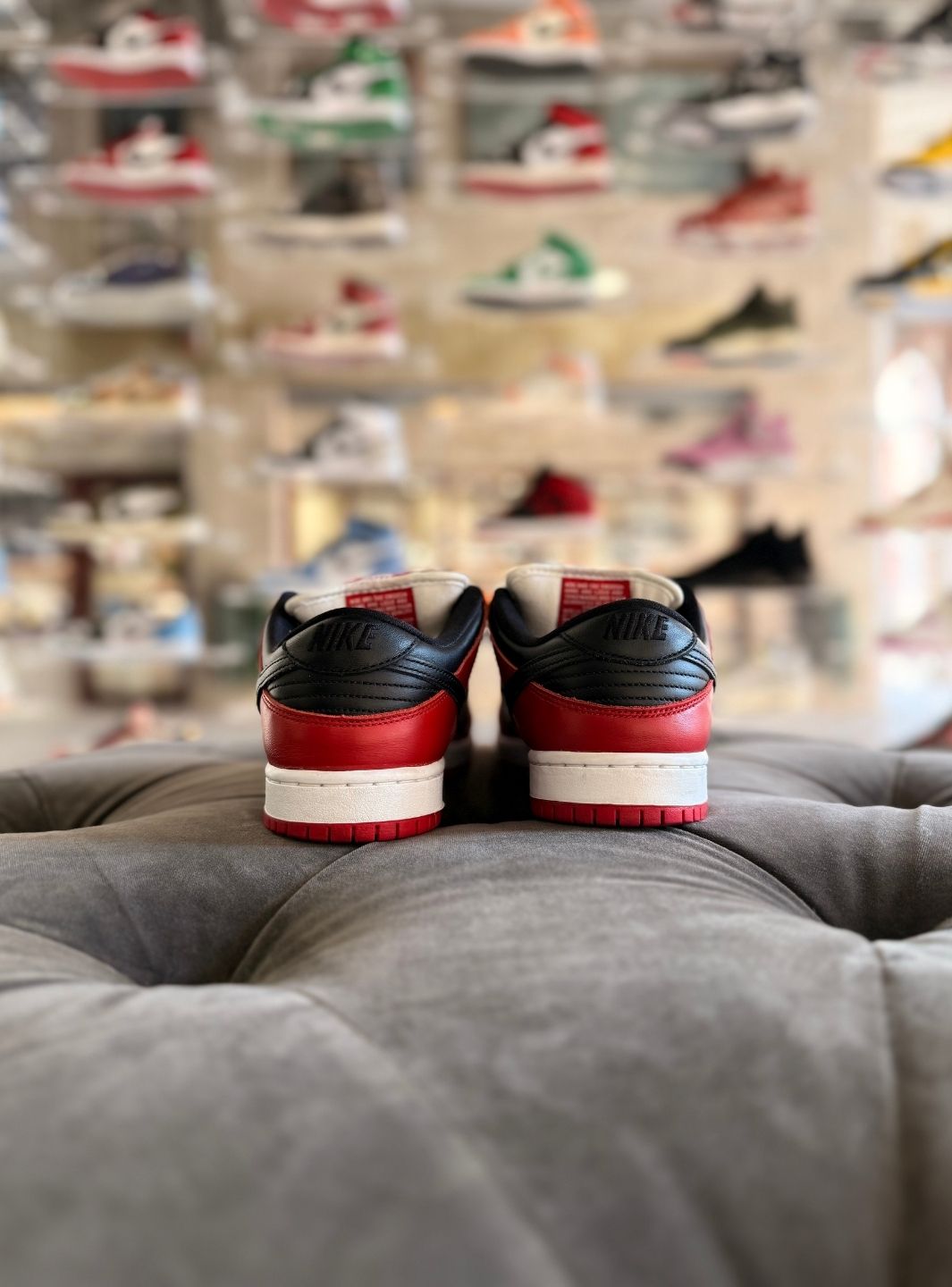 Nike SB Dunk Low Pro J-Pack Chicago - Sneakers Usate | ResellZone