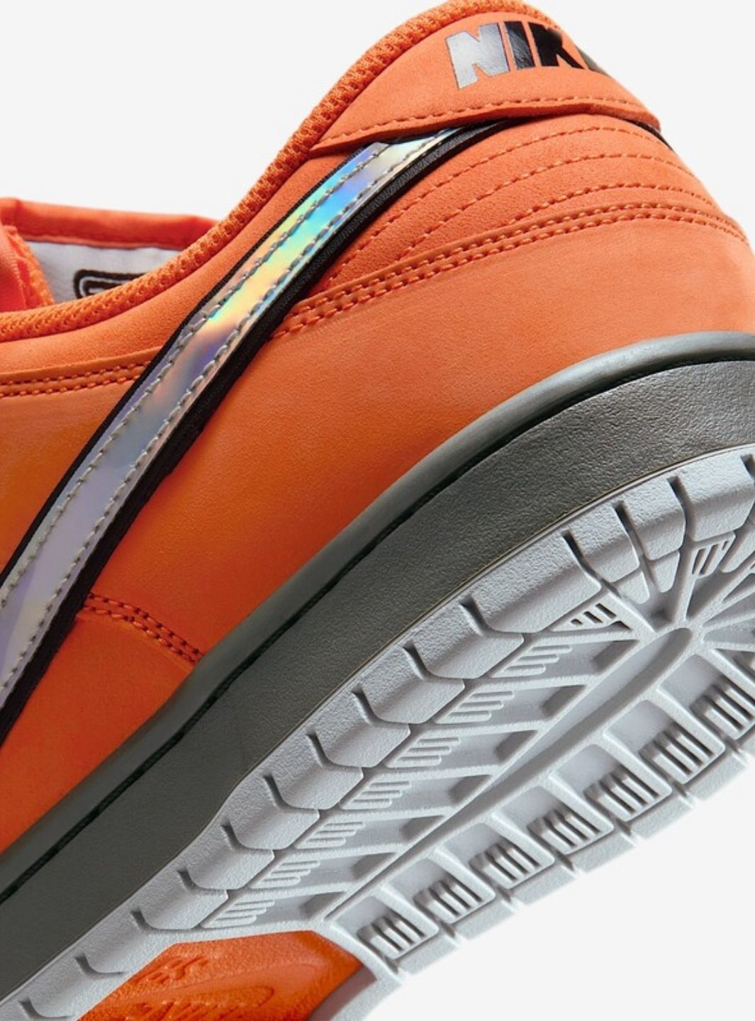 Nike SB Dunk Low Pro Muni Fast Pass - IR1888-800 | ResellZone