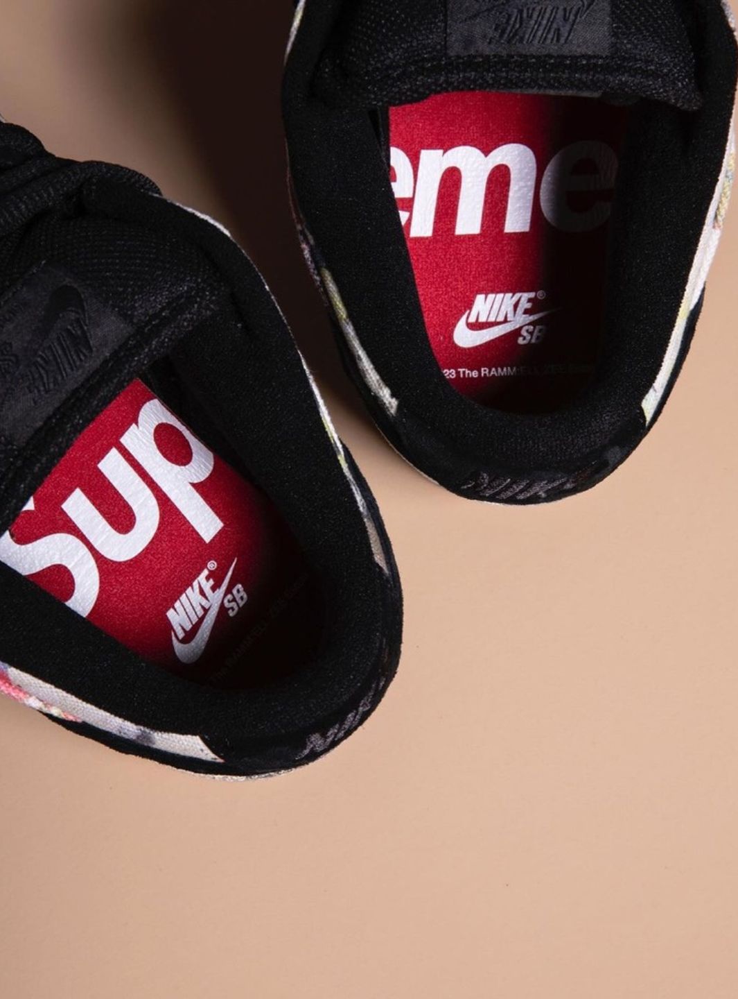 Nike SB Dunk Low Supreme Rammellzee - FD8778-001 | ResellZone