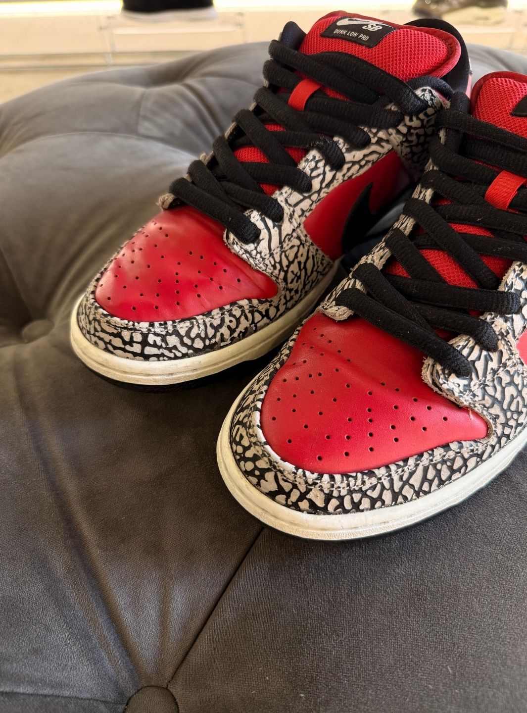 Nike SB Dunk Low Supreme Red Cement (2012) - Sneakers Usate | ResellZone