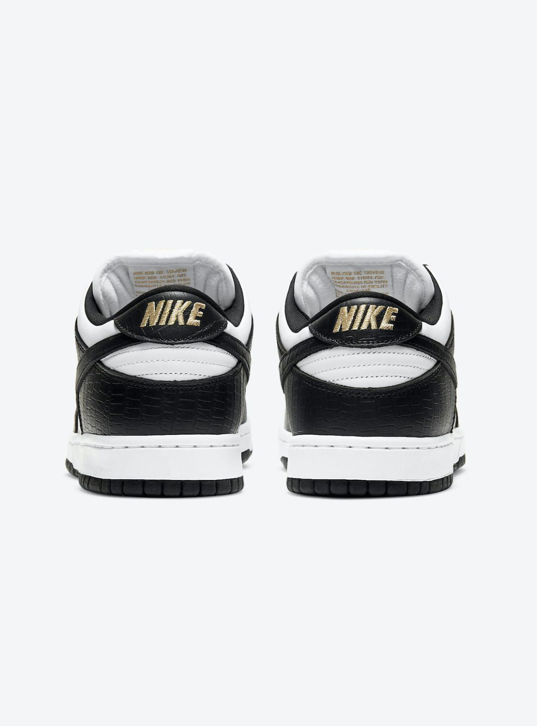 Nike SB Dunk Low Supreme Stars Black (2021) - DH3228-102 | ResellZone