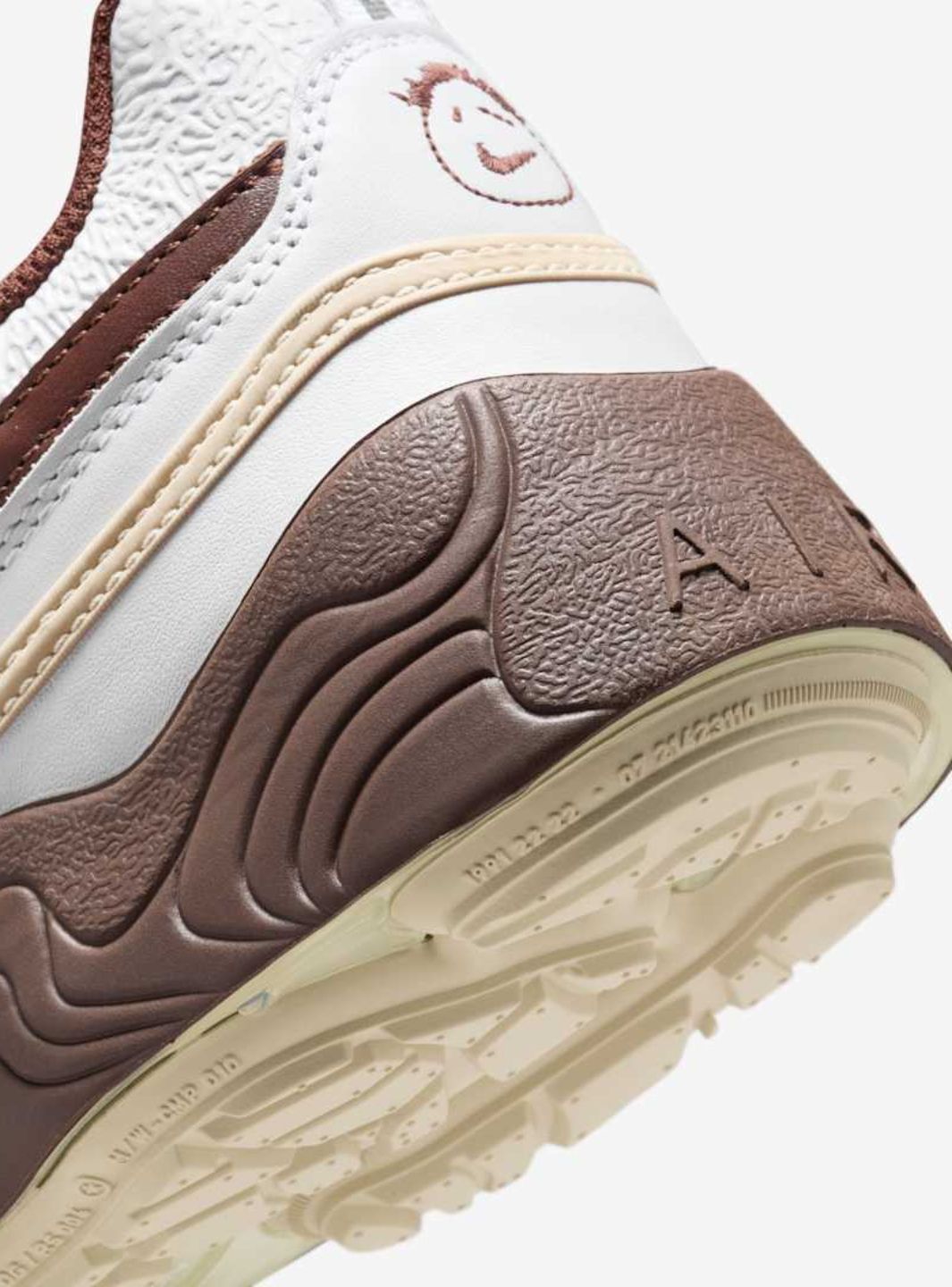 Nike Zoom Field Jaxx Travis Scott Light Chocolate - HQ3073-100 | ResellZone
