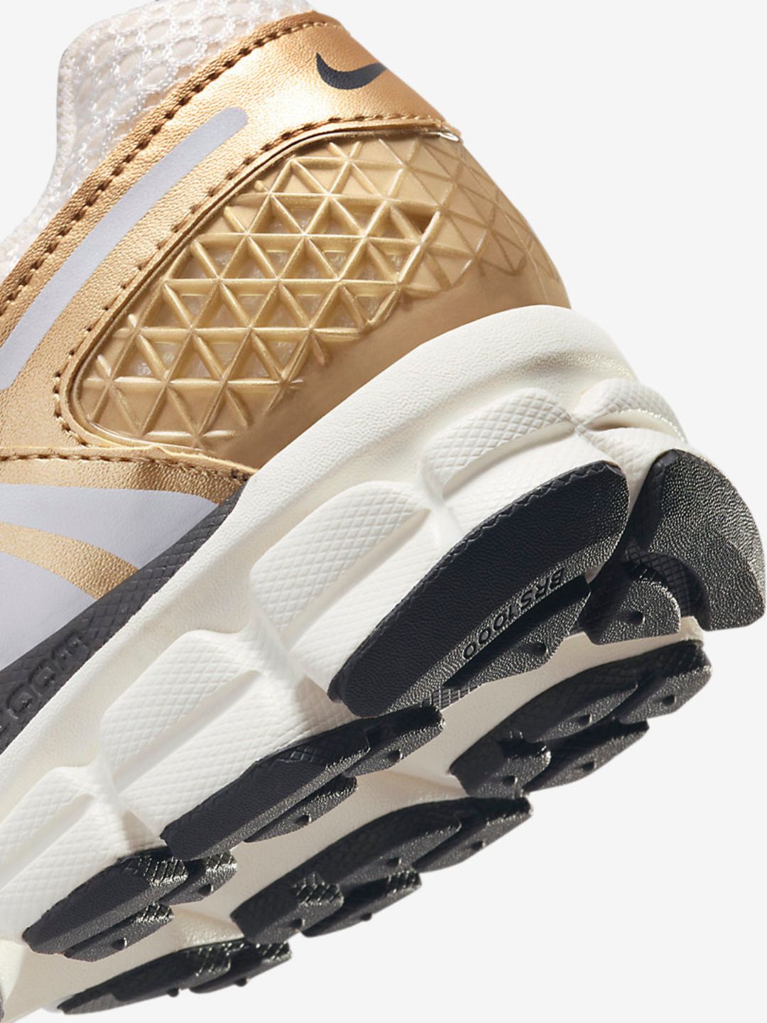 Nike Zoom Vomero 5 Metallic Gold - HF7723-001 | ResellZone
