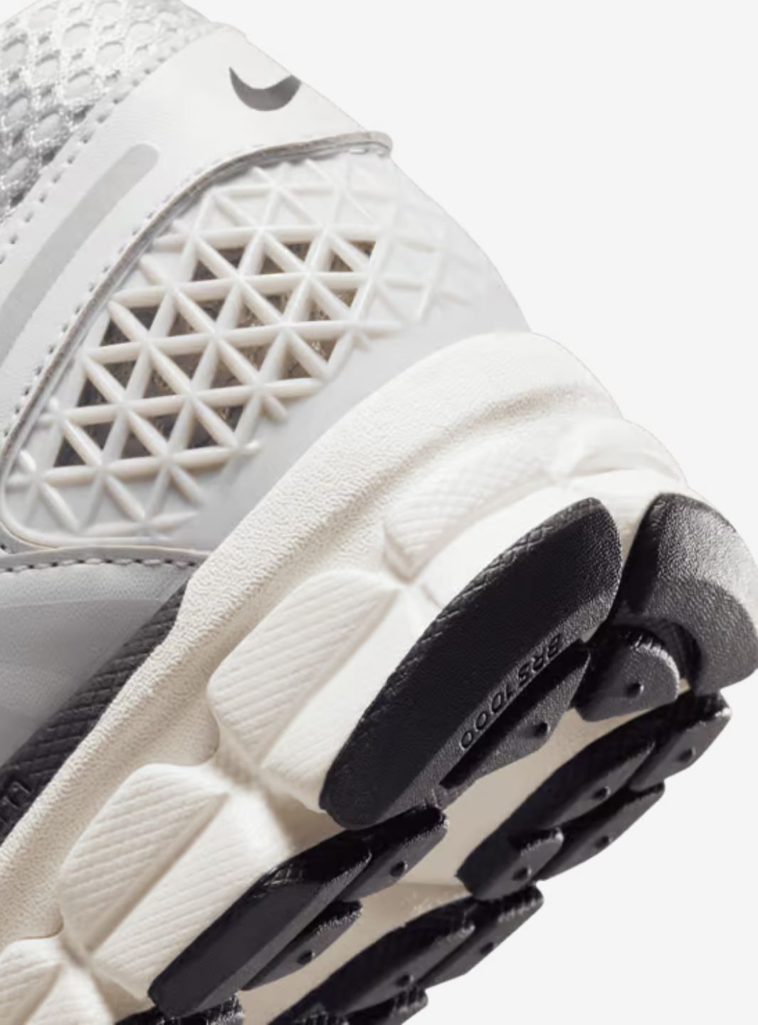 Nike Zoom Vomero 5 Photon Dust Metallic Silver - FD0884-025 | ResellZone