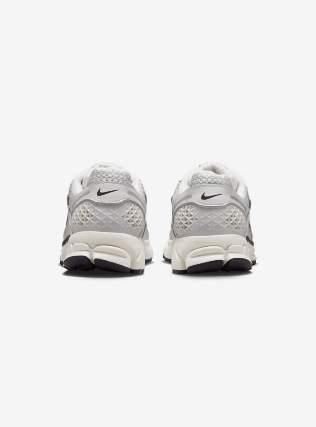 Nike Zoom Vomero 5 Photon Dust Metallic Silver - FD0884-025 | ResellZone