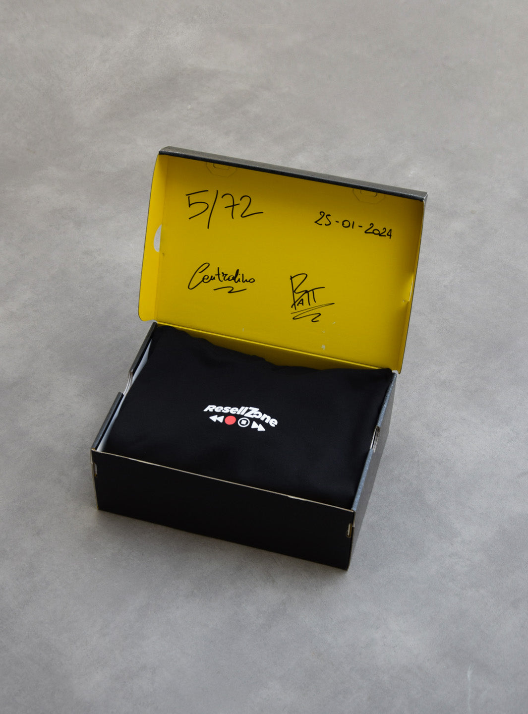 Robbery Vision Black Hoodie | ResellZone