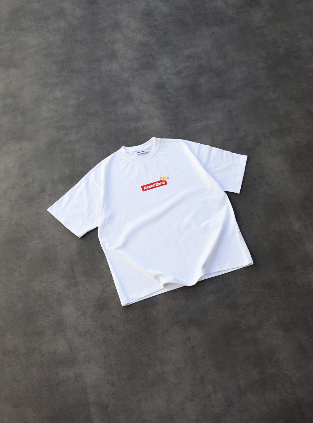 Subscribe T-Shirt White | ResellZone