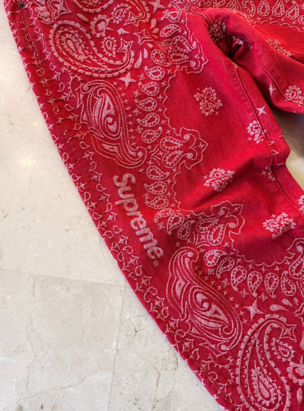 Supreme Bandana Jacquard Baggy Jeans Red | ResellZone