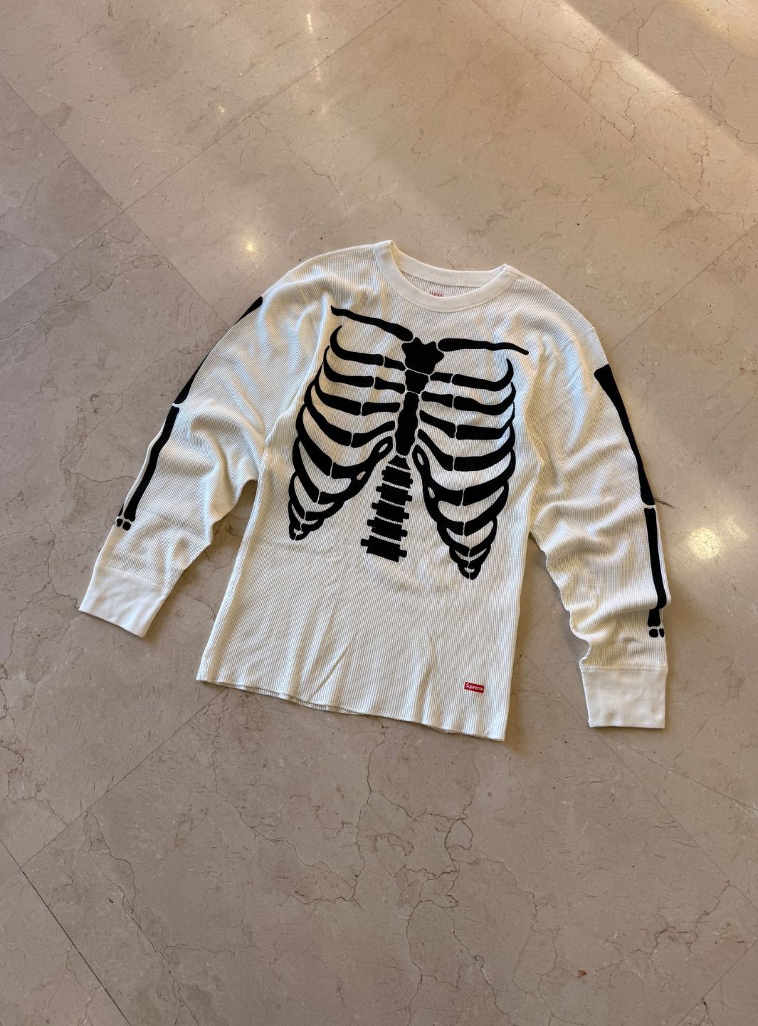 Supreme Hanes Bones Thermal Crew White (FW25) | ResellZone