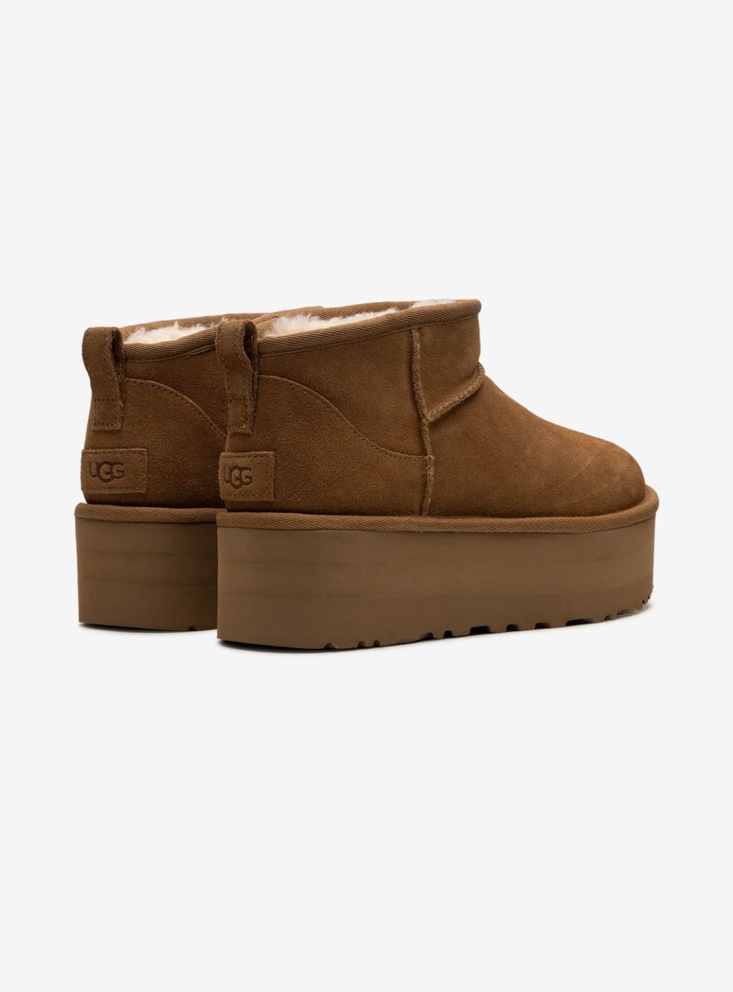UGG Classic Ultra Mini Platform Boot Chestnut - 1135092-CHE | ResellZone