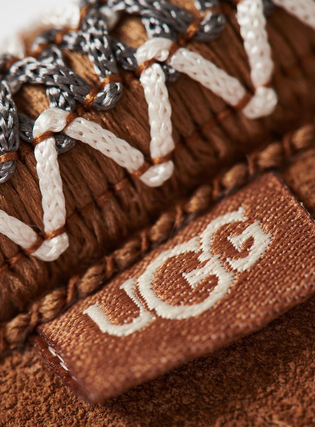 UGG Tasman Slipper Palace Chestnut - 1157290-CHE | ResellZone