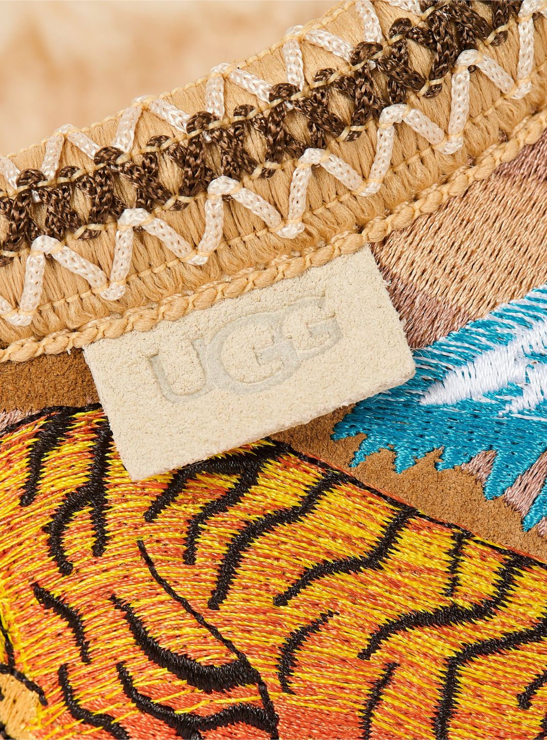 UGG Tasman Slipper Palace Chestnut Camo - 1172070-CTCM | ResellZone