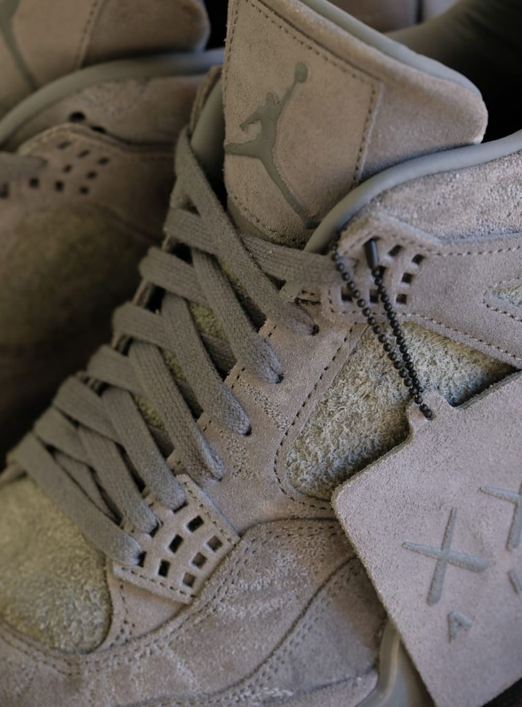 Air Jordan 4 Retro Kaws - 930155-003 | ResellZone