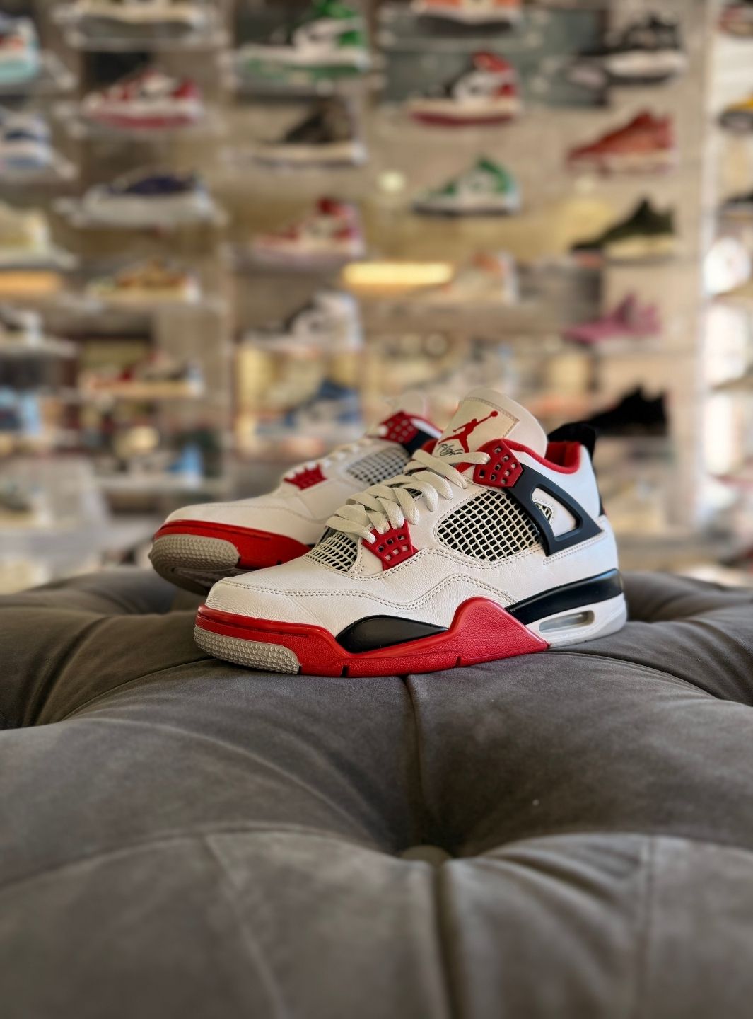 Air Jordan 4 Retro Fire Red (2020) - Sneakers Usate | ResellZone