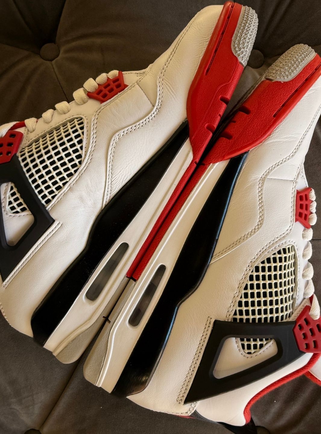 Air Jordan 4 Retro Fire Red (2020) - Sneakers Usate | ResellZone