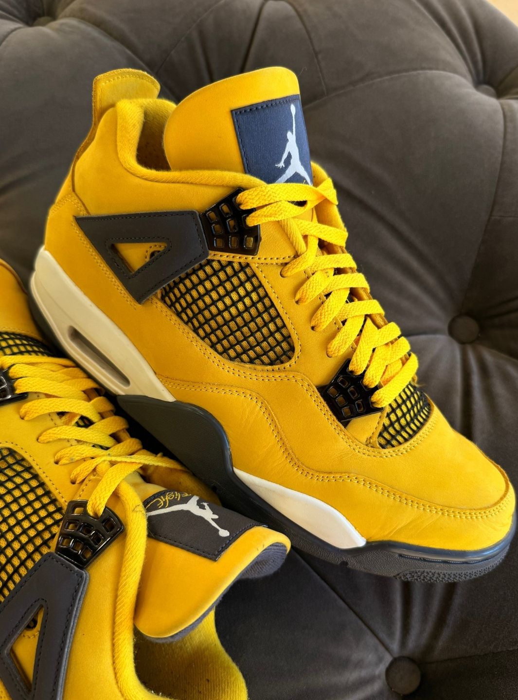 Air Jordan 4 Retro Lightning (2021) - Usato 9/10