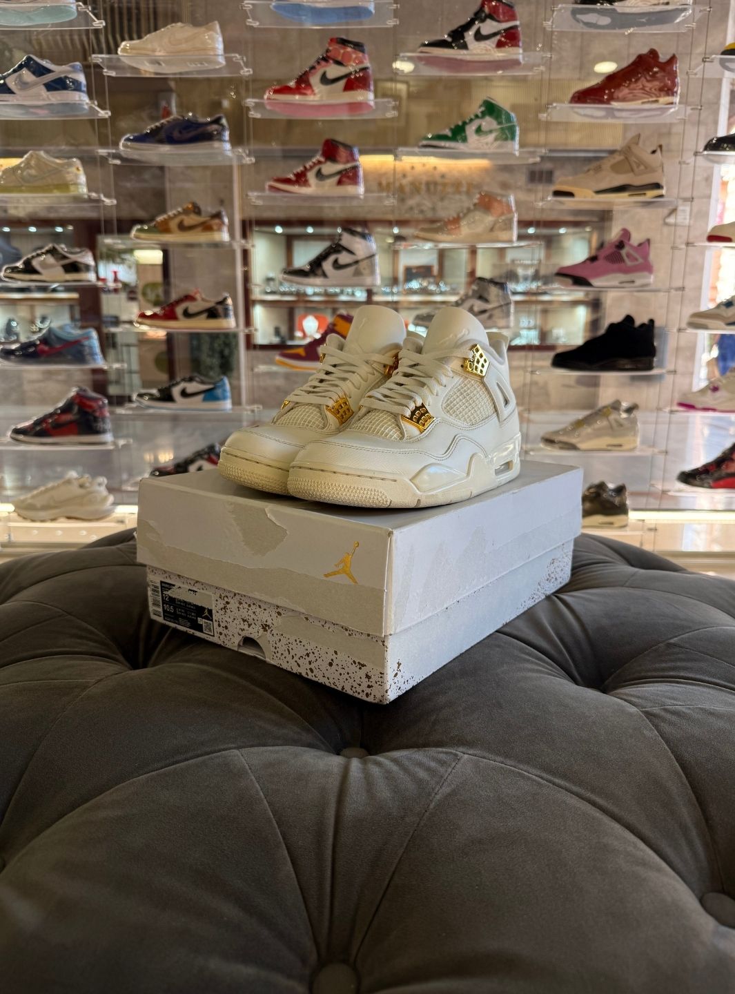 Air Jordan 4 Retro Metallic Gold - Usato 9/10