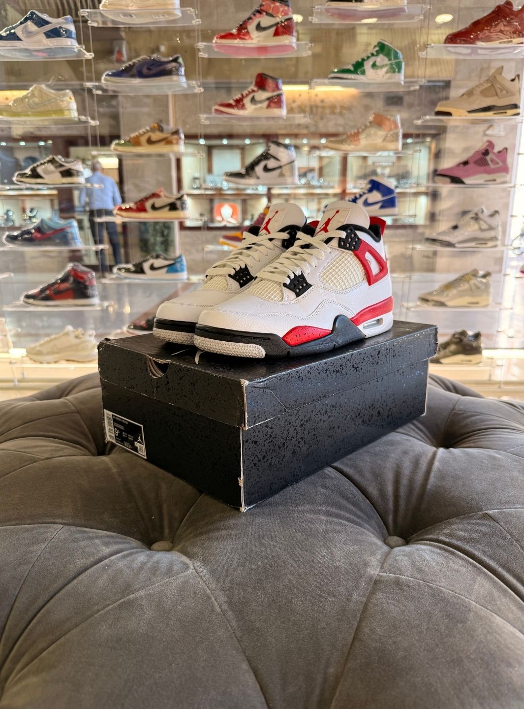 Air Jordan 4 Red Cement - Usato 9.5/10