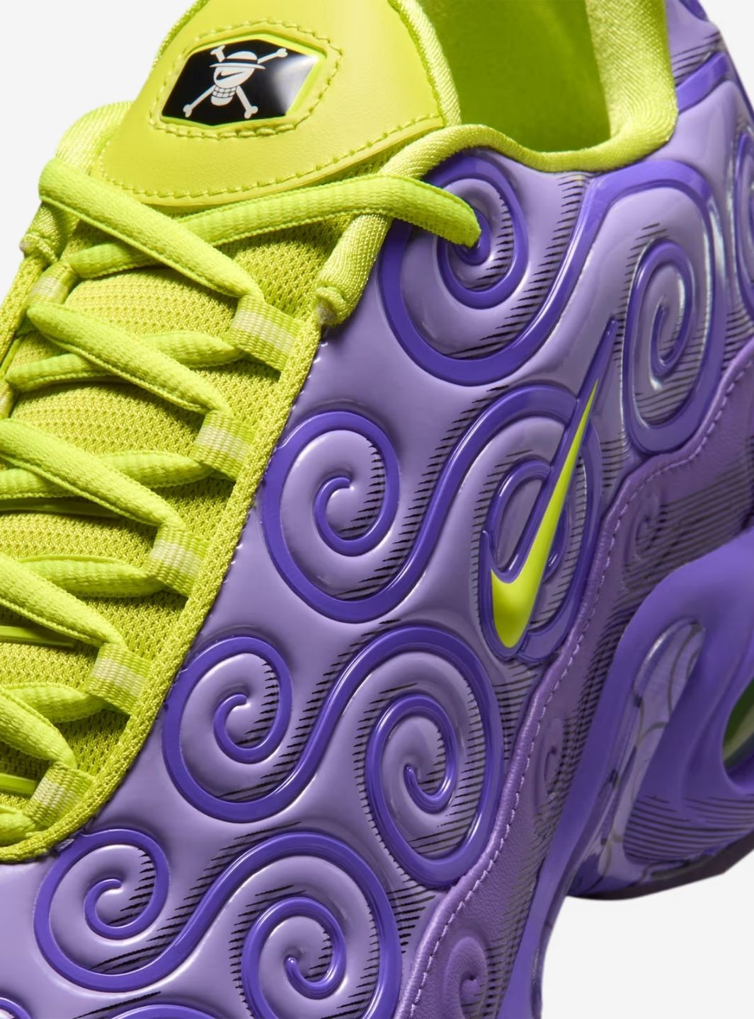 Nike Air Max Plus One Piece Gomu Gomu (With Promo Card)