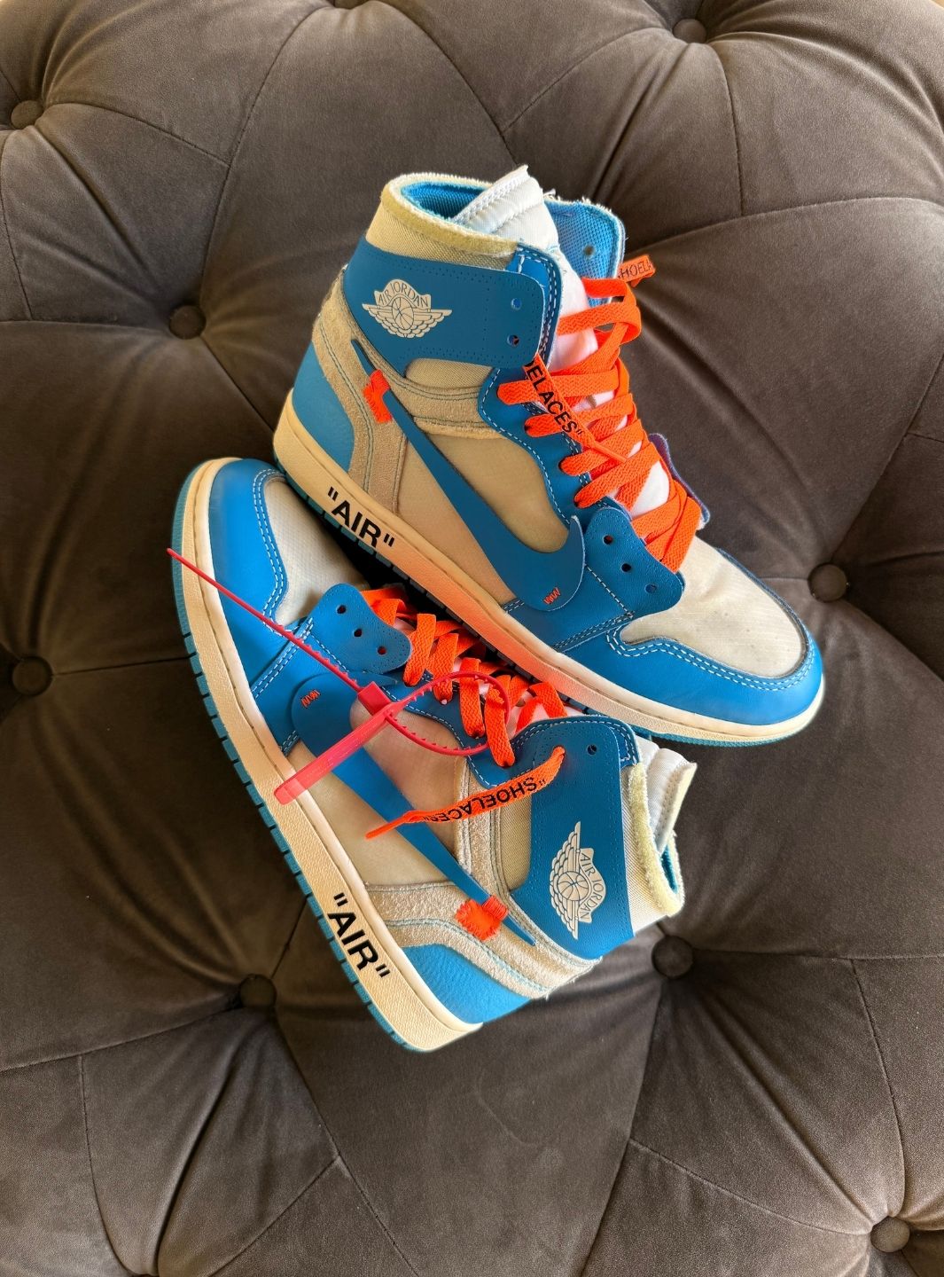 Air Jordan 1 Retro High Off-White University Blue - Sneakers Usate | ResellZone
