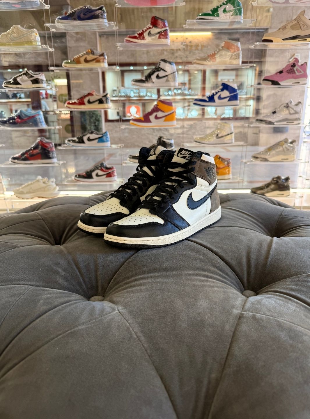 Air Jordan 1 Retro High Dark Mocha - Usato 9/10