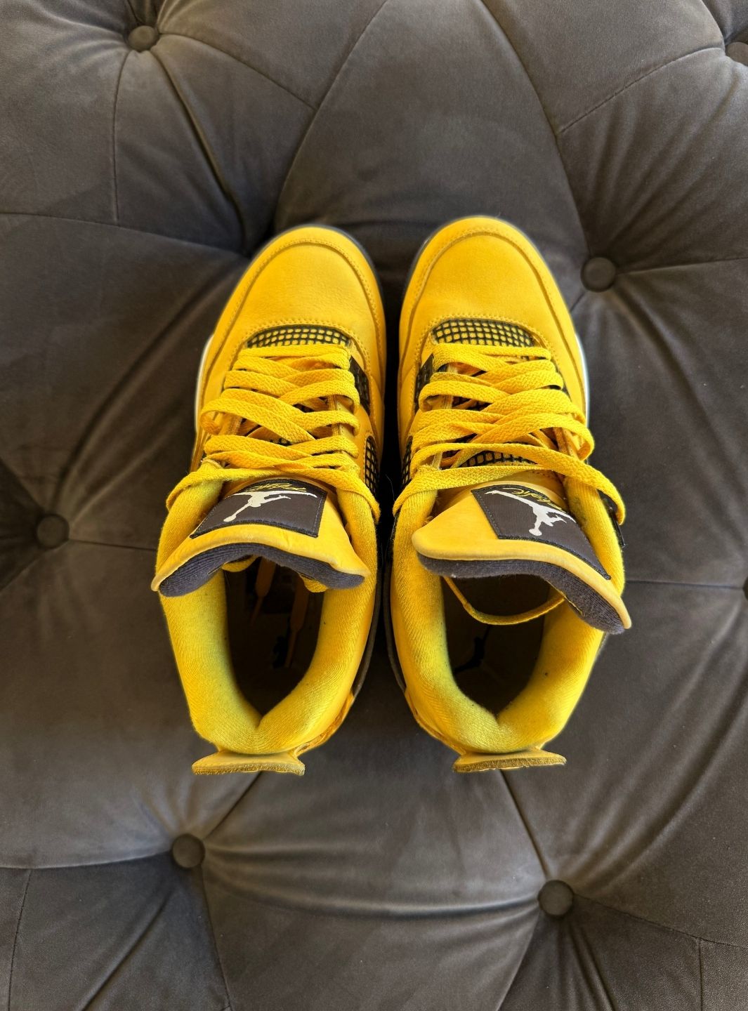 Air Jordan 4 Retro Lightning (2021) - Usato 8.5/10