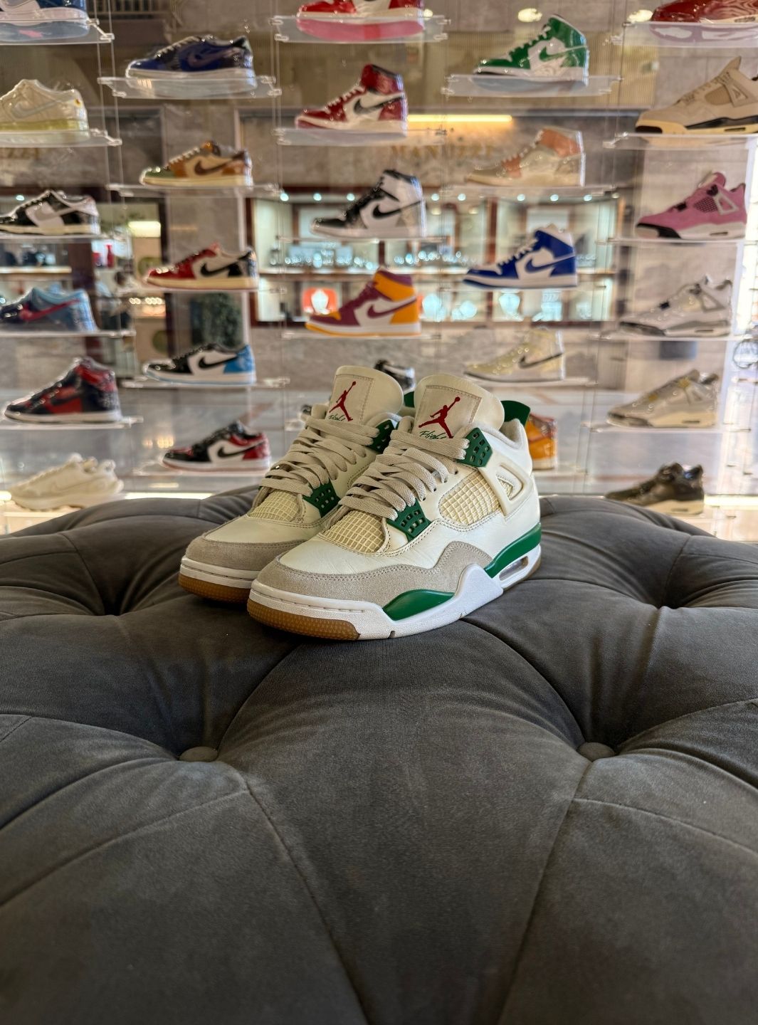 Air Jordan 4 Retro SB Pine Green - Usato 9/10