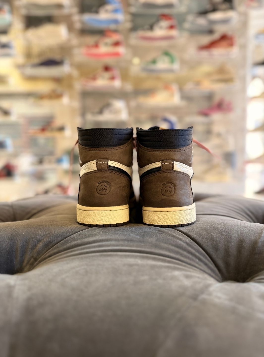 Air Jordan 1 Retro High OG SP Travis Scott Mocha - Usato 8.5/10