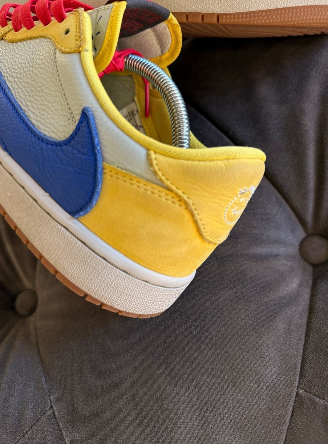 Air Jordan 1 Retro Low OG SP Travis Scott Canary - Usato 8.5/10