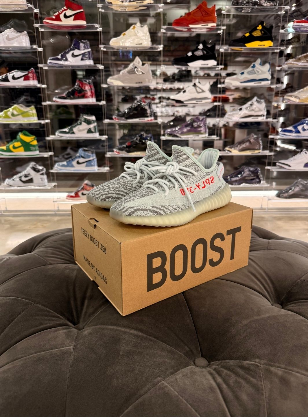 Adidas Yeezy Boost 350 V2 Blue Tint - Sneakers Usate | ResellZone