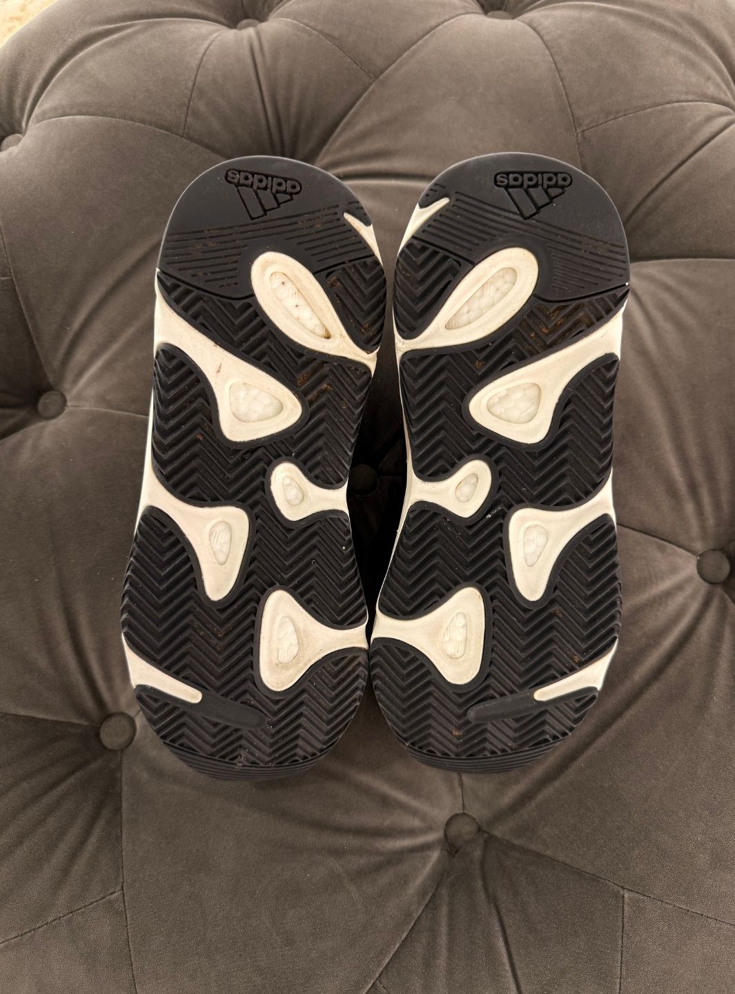 Adidas Yeezy Boost 700 Wave Runner - Sneakers Usate | ResellZone